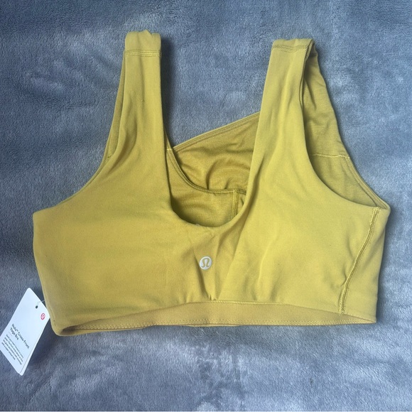 Lululemon Nulu Cross-Front Yoga Bra *Light Support, B/C Cups
Auric Gold Size 6 - Picture 4 of 7